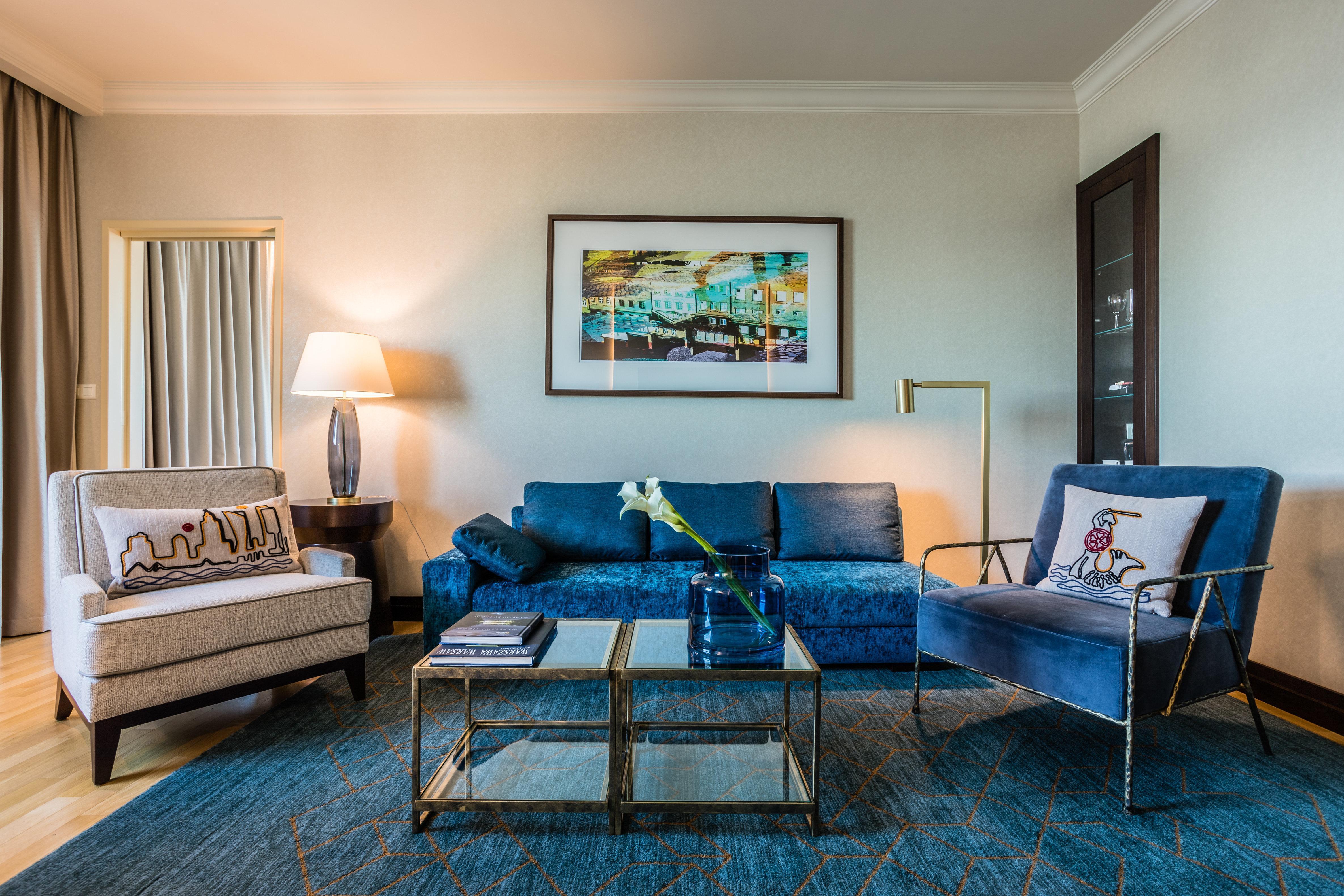 Hotel Intercontinental Warszawa By Ihg Esterno foto A living room at the Ritz-Carlton, San Francisco